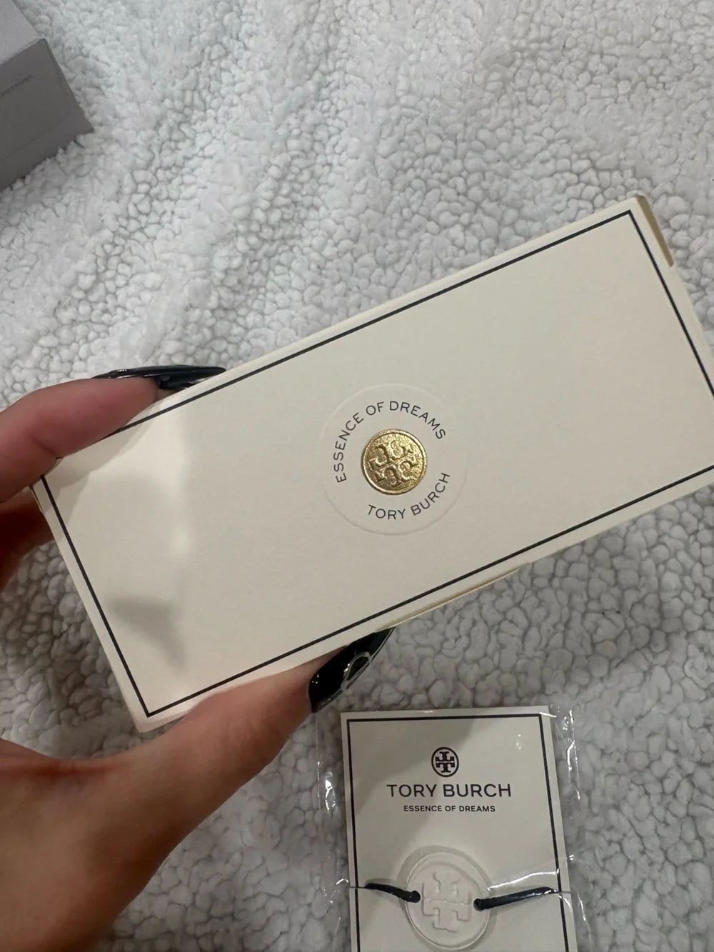 Tory Burch Essence of Dreams sample fragrances with TB Fragrance bracelet